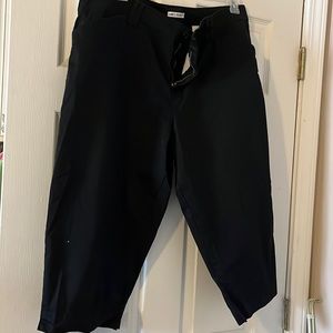 Lee’s Capris Pants